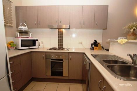 Property photo of 101/2-8 Centenary Close Manoora QLD 4870