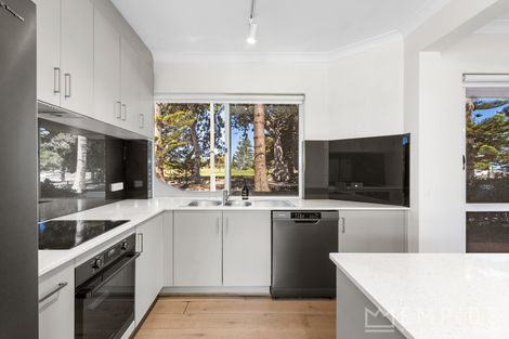 3/244 Marine Tce, South Fremantle, WA 6162