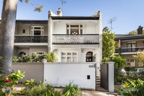 Property photo of 12 Winslow Street Kirribilli NSW 2061