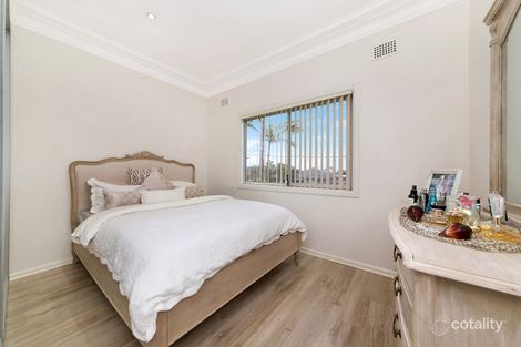 Property photo of 6 Daisy Street Roselands NSW 2196