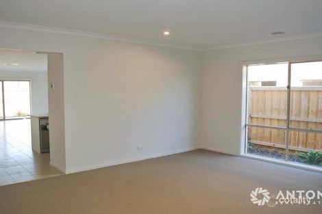Property photo of 5 Brunswick Drive Truganina VIC 3029
