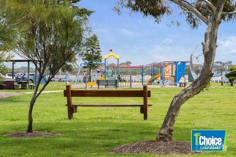 Property photo of 1/129 Marine Parade San Remo VIC 3925