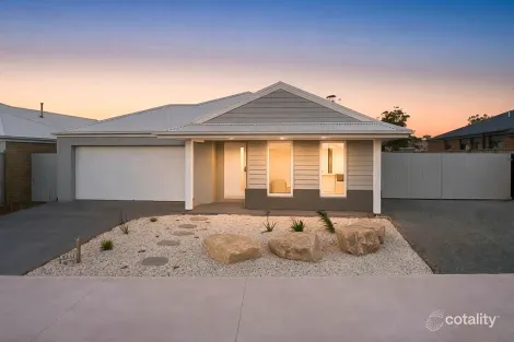 Property photo of 57 Paramount Drive Warragul VIC 3820