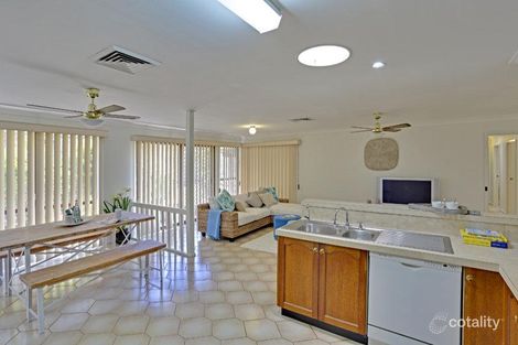 Property photo of 21 Namoi Close Bateau Bay NSW 2261