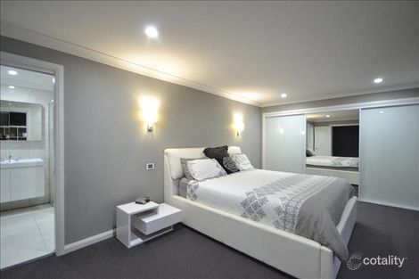 Property photo of 24 Amundsen Avenue Shoalhaven Heads NSW 2535