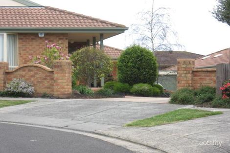 3/5 Chiltern Ct, Berwick, VIC 3806