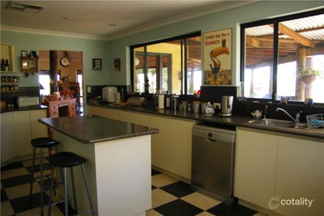 Property photo of 153 Bodeguero Way Wundowie WA 6560