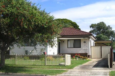 228 Noble Ave, Greenacre, NSW 2190