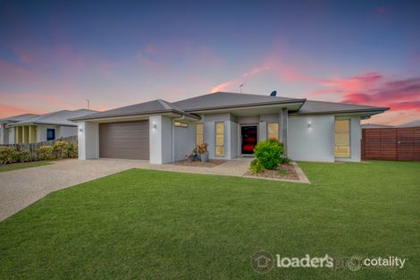 Property photo of 11 Beech Links Drive Ashfield QLD 4670