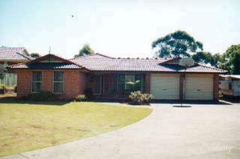 21 Robinia Cl, Largs, NSW 2320