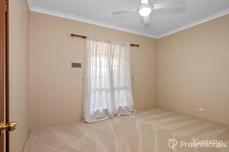 Property photo of 9 Kyle Place Hannans WA 6430