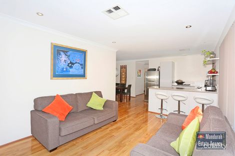 4 Orchid Dr, Wannanup, WA 6210