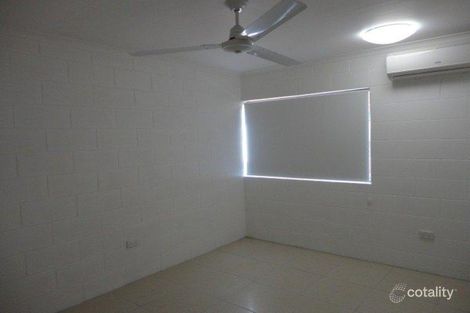 Property photo of 9/5-9 Fisk Street Westcourt QLD 4870