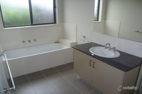Property photo of 3 Tracken Terrace Grovedale VIC 3216