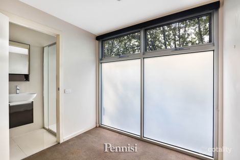 Property photo of 2/87 Bulla Road Essendon North VIC 3041