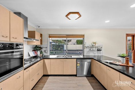 Property photo of 34 Anise Street Wishart QLD 4122