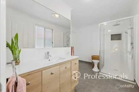 Property photo of 17 Burnside Way Mildura VIC 3500
