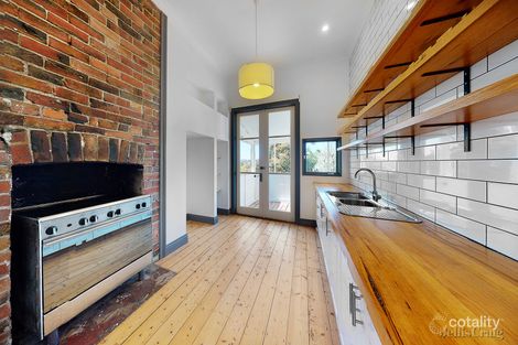Property photo of 30 Ngarveno Street Moonee Ponds VIC 3039