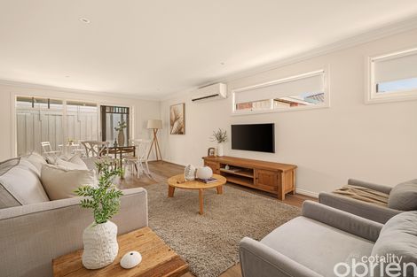 1 Shearwater Dr, Carrum Downs, VIC 3201