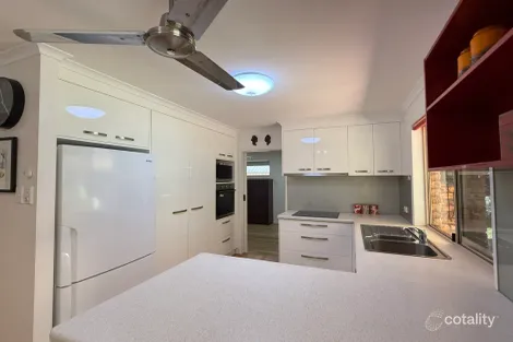 Property photo of 14 Austin Court Point Vernon QLD 4655