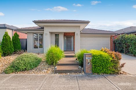 Property photo of 8 Lusitano Way Clyde North VIC 3978