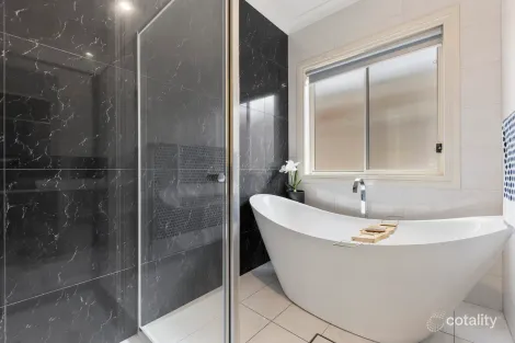 Property photo of 26 Koonga Avenue Rostrevor SA 5073