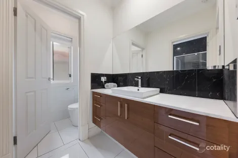 Property photo of 26 Koonga Avenue Rostrevor SA 5073