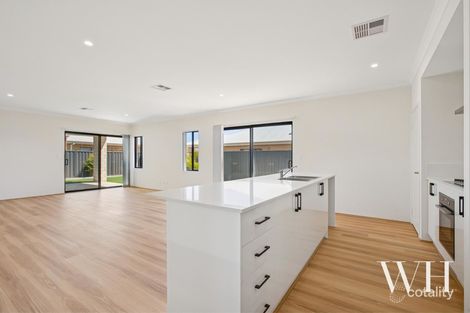 Property photo of 4 Grainger View Ravenswood WA 6208