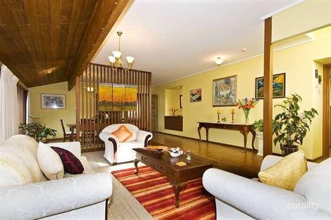 Property photo of 2 Elsa Court Eltham VIC 3095