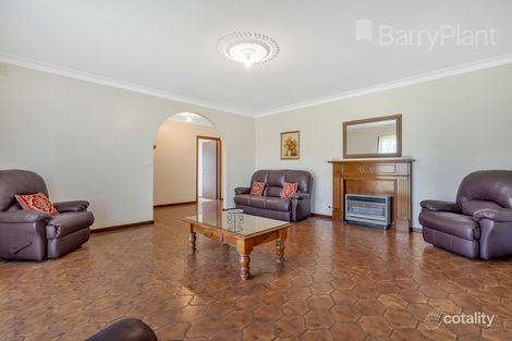 Property photo of 72 Radford Road Reservoir VIC 3073