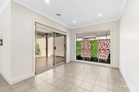 Property photo of 8 Gorham Street Pakenham VIC 3810