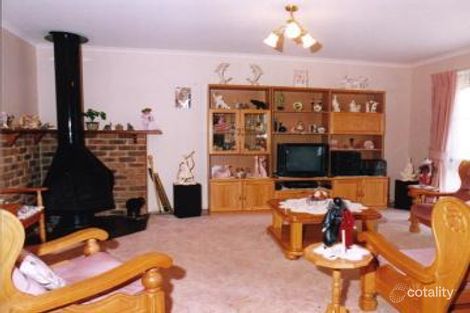 19 Bridgewater Way, Rowville, VIC 3178