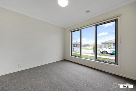 Property photo of 35 Charles Street Wallan VIC 3756