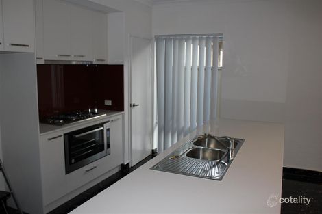 4 Portsmouth Way, Harrisdale, WA 6112