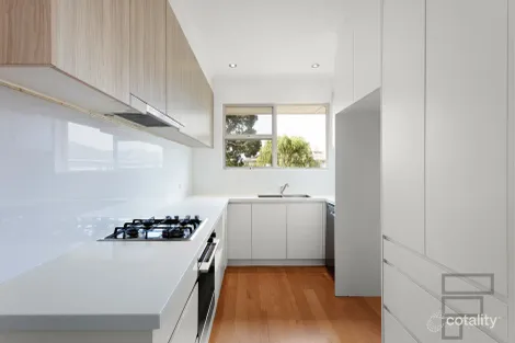 18/4 Parkside St, Elsternwick, VIC 3185