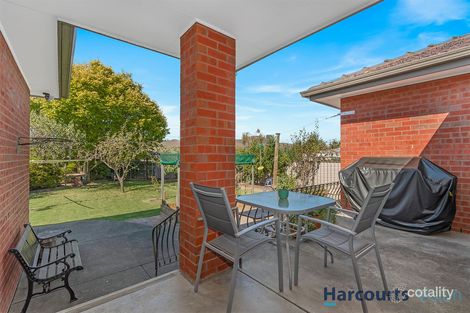 Property photo of 4 Clough Street Avondale Heights VIC 3034