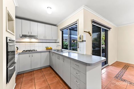Property photo of 31 Springvalley Way Narre Warren South VIC 3805