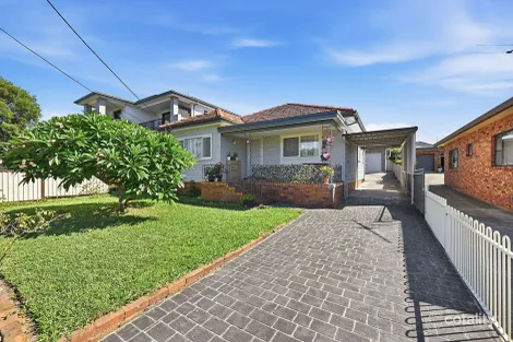 16 Arcadia Rd, Chester Hill, NSW 2162
