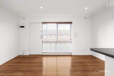 Property photo of 11/2 Rosedale Avenue Glen Huntly VIC 3163