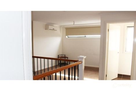 Property photo of 4/13 Viewgrand Boulevard Epping VIC 3076