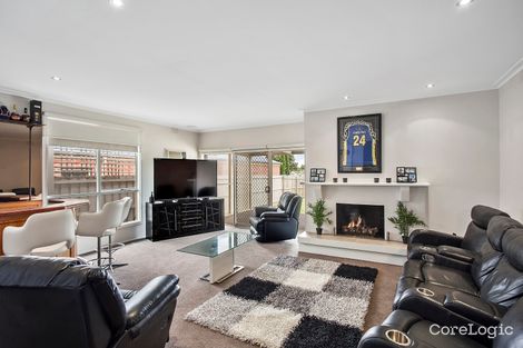 Property photo of 2 Imlach Court Dingley Village VIC 3172