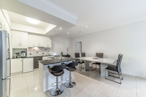 Property photo of 10/431 Oxley Drive Runaway Bay QLD 4216