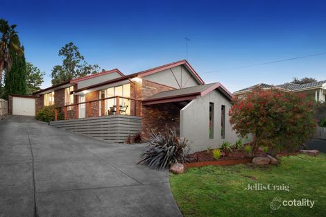 Property photo of 32 Edward Road Chirnside Park VIC 3116