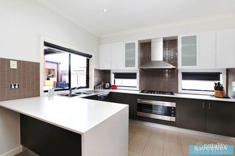 Property photo of 24 Wilkins Crescent Burnside Heights VIC 3023