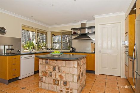 Property photo of 29 Open Drive Arundel QLD 4214