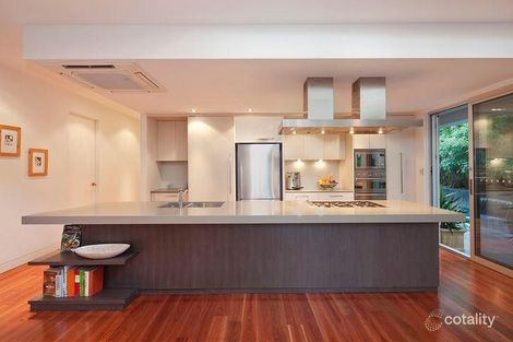 Property photo of 21 Bailey Place Yarralumla ACT 2600