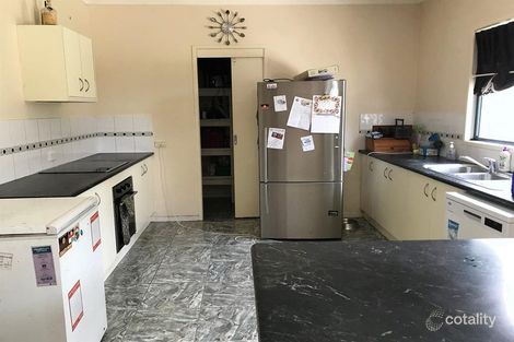 71 Tara Ave, Nanango, QLD 4615