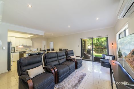 Property photo of 10/431 Oxley Drive Runaway Bay QLD 4216