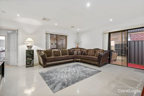 Property photo of 27 Pro Hart Way Caroline Springs VIC 3023