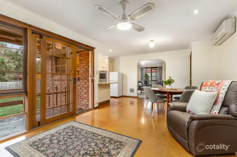 Property photo of 1/3 Peace Street Box Hill South VIC 3128